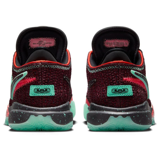 Nike LeBron XX SE